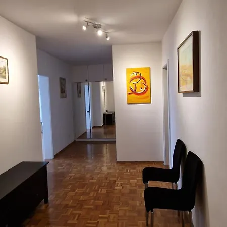 Lakeview Private Parking & Self Check-in Apartamento Lugano